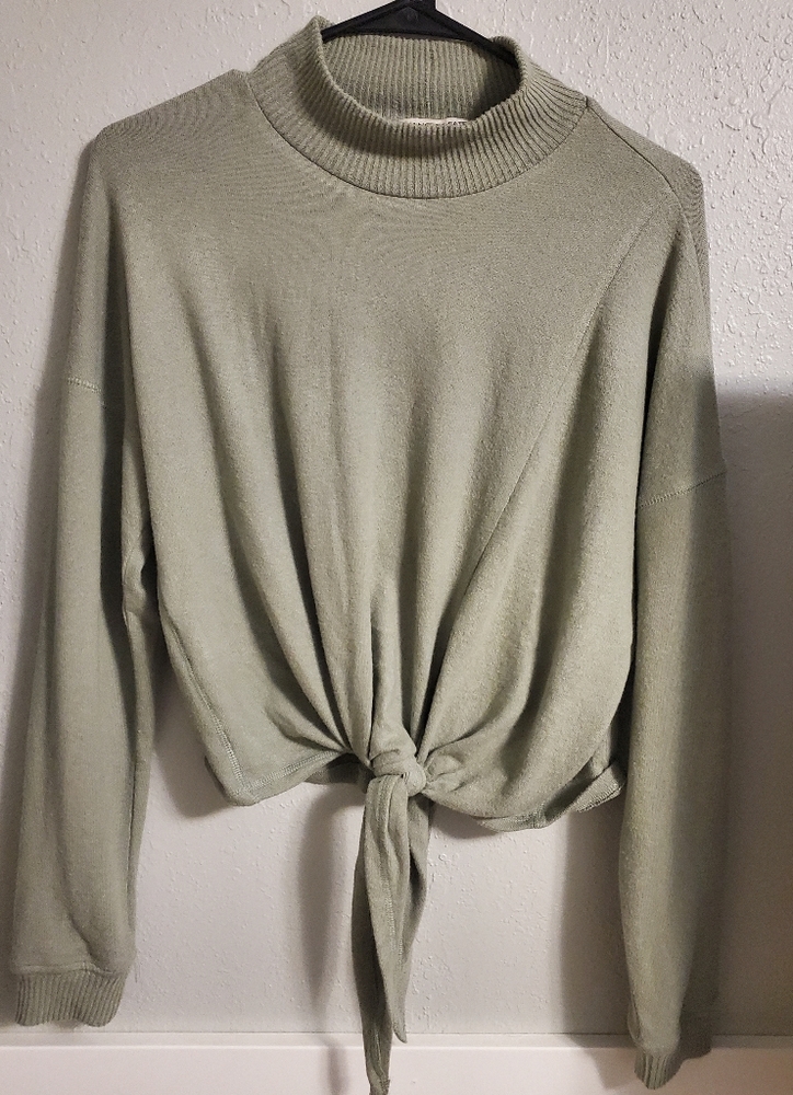 Crop Turtleneck Long Sleeve Sweater